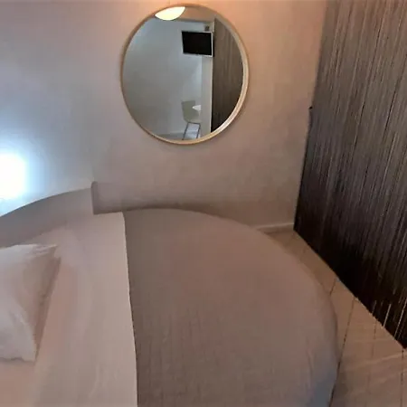 Wrh Trastevere Pensión