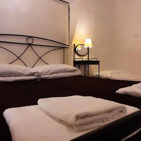 Pensión Wrh Trastevere 4*